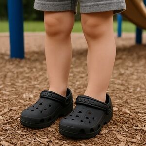 Crocs Kids Classic Clog Black Size 6/7 Toddler Lightweight Water Sandals